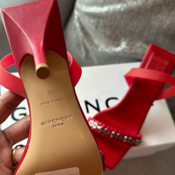 Authentic Givenchy shoes - Picture 3 of 8